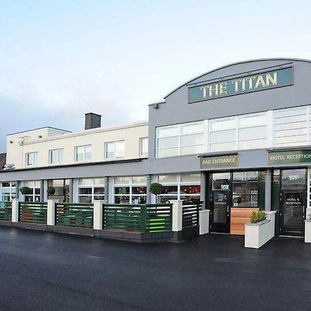 The Titan Hotel Clydebank Bagian luar foto